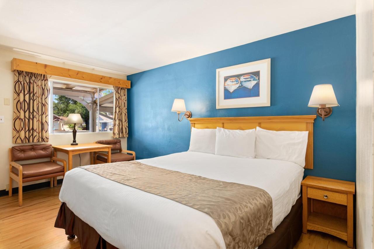 Skylark Shores Resort Lakeport Buitenkant foto