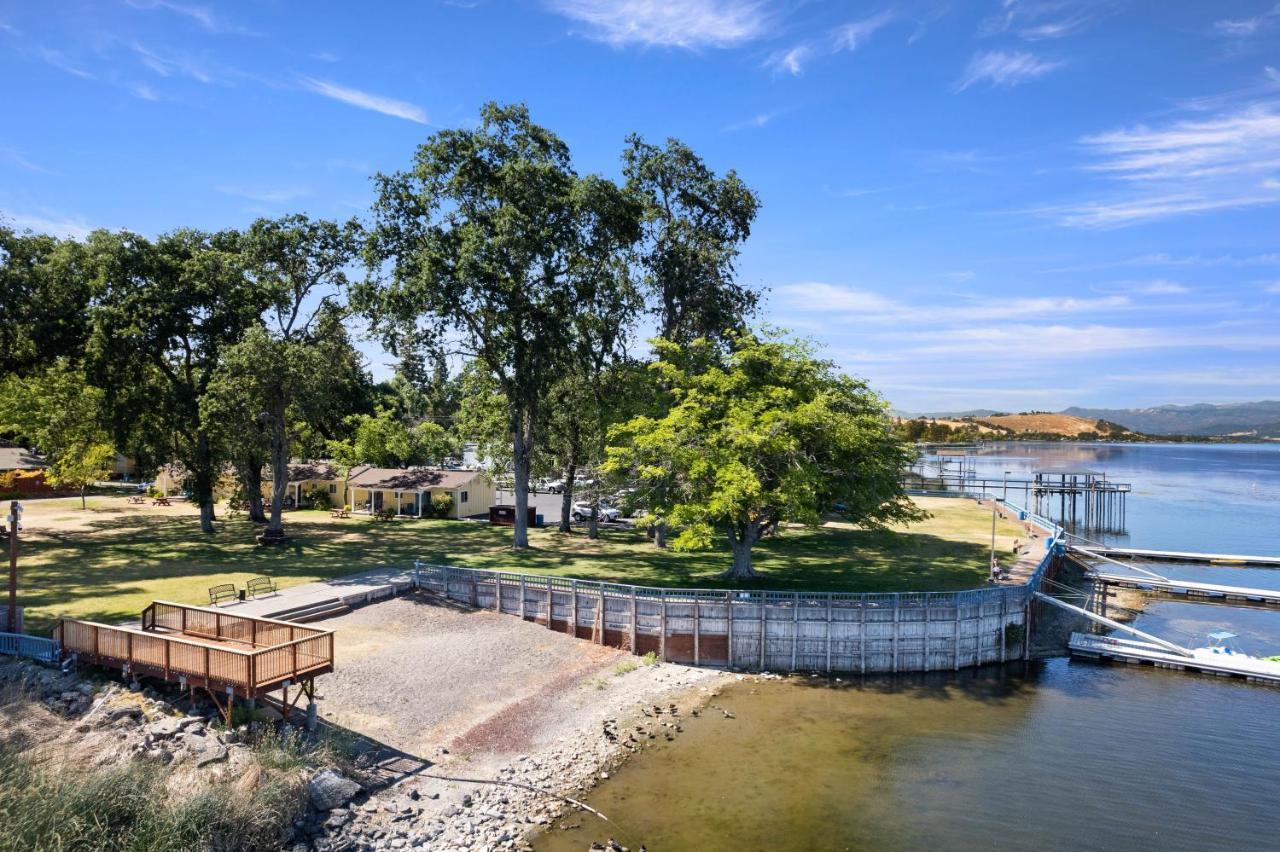 Skylark Shores Resort Lakeport Buitenkant foto