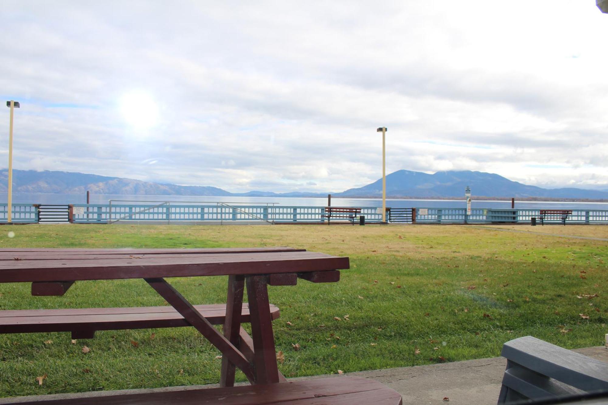 Skylark Shores Resort Lakeport Buitenkant foto
