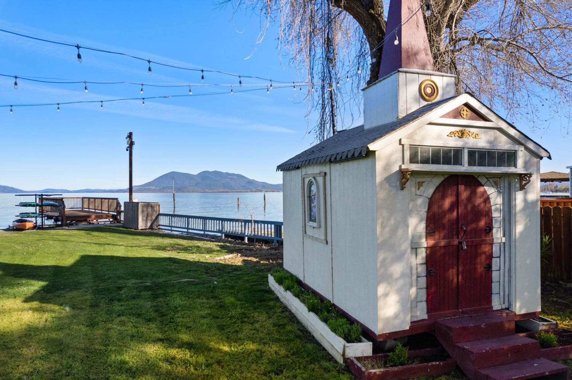 Skylark Shores Resort Lakeport Buitenkant foto